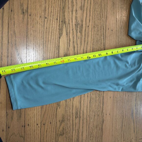 Athleta Salutation Stash 7/8 Tight Riviera Blue Size Small #5520051 NWT $109 - Picture 9 of 9